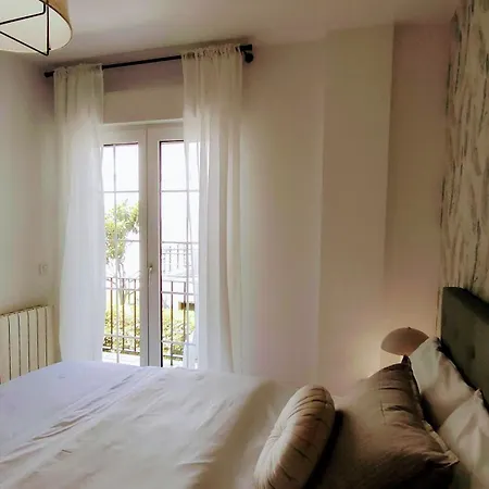 Rosa De Ciudad. Centrico Con Mucha Intimidad Ferienhaus Santander