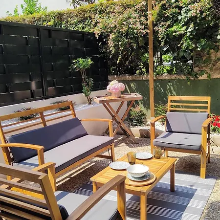 Ferienhaus Rosa De Ciudad. Centrico Con Mucha Intimidad